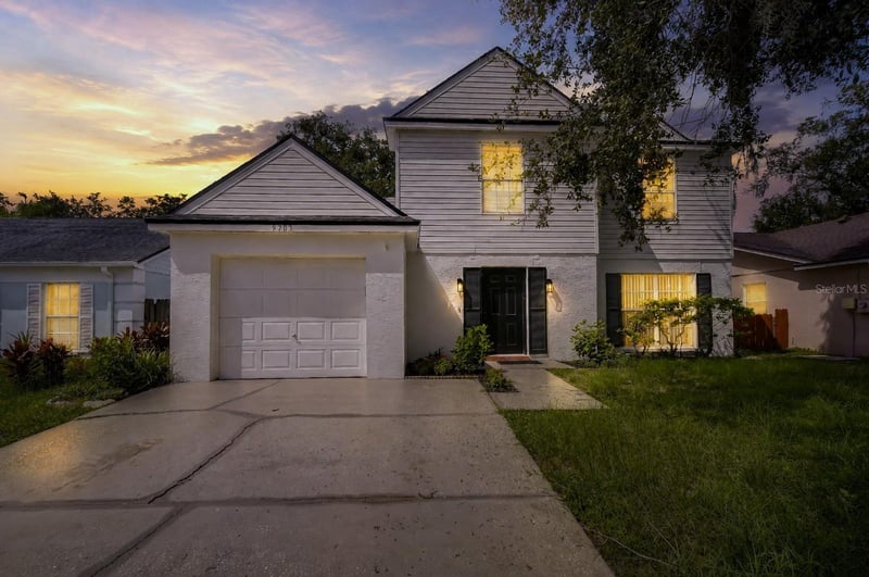 9703 Fox Hollow Rd, Tampa, FL 33647