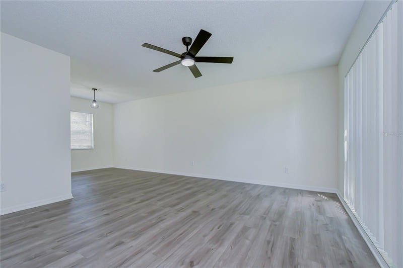9703 Fox Hollow Rd, Tampa, FL 33647