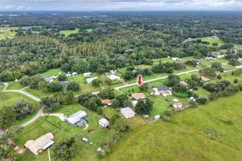 4702 Charro Ln, Plant City, FL 33565