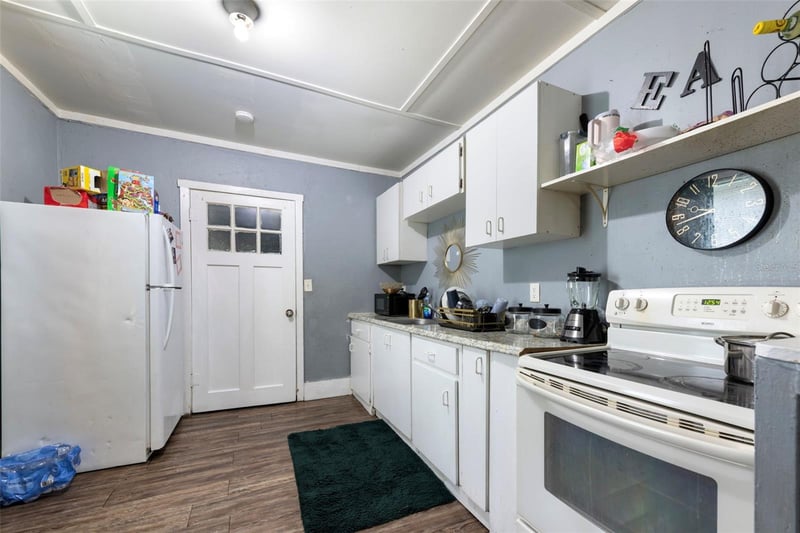 1535 Preston St S, St Petersburg, FL 33712