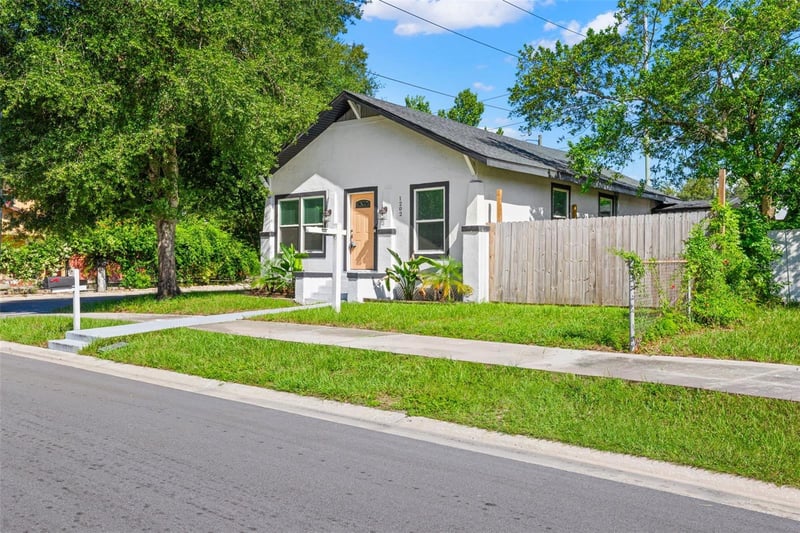 1202 E 32nd Ave, Tampa, FL 33603