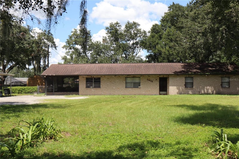 2404 Durant Rd, Valrico, FL 33596