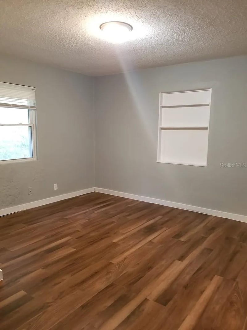 1410 E Annie St, Tampa, FL 33612