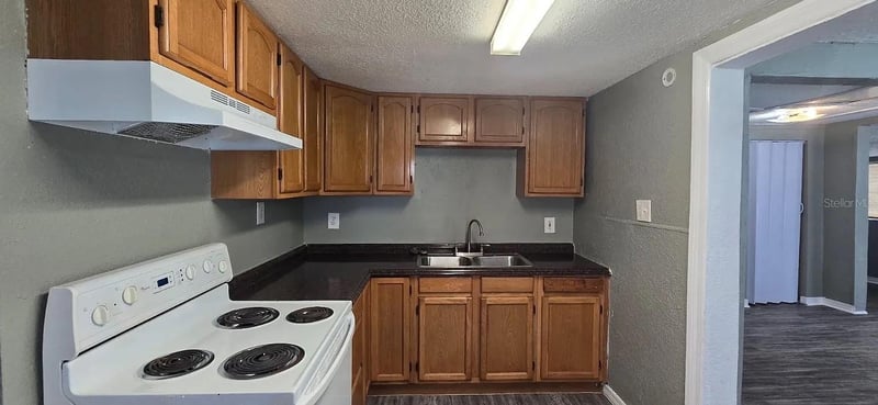 3807 N 53rd St, Tampa, FL 33619