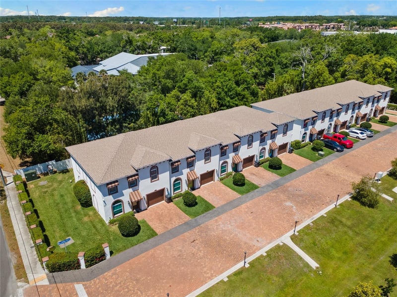 8702-8708 Kenyon View Ct, Tampa, FL 33614