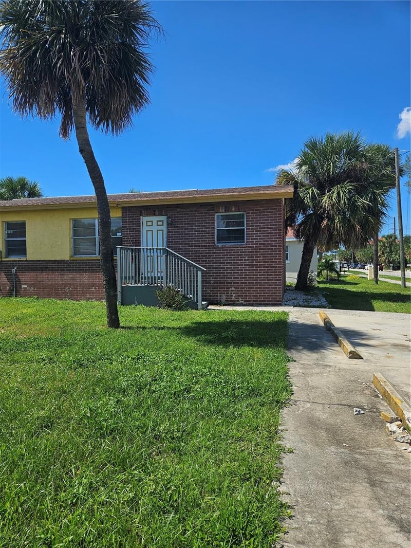 7840 Boca Ciega Dr, St Pete Beach, FL 33706