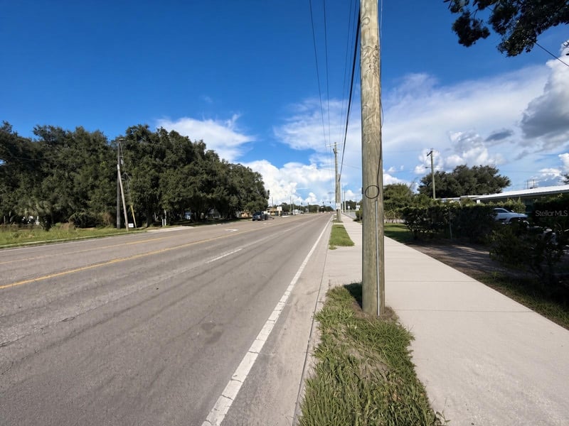 7707 Gibsonton Dr, Gibsonton, FL 33534