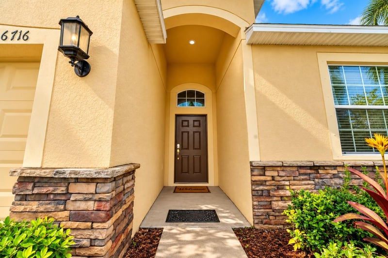 16716 Myrtle Sand Dr, Wimauma, FL 33598