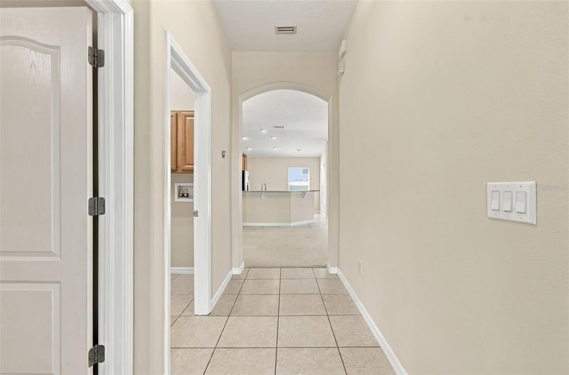 10603 Liberty Bell Dr, Tampa, FL 33647