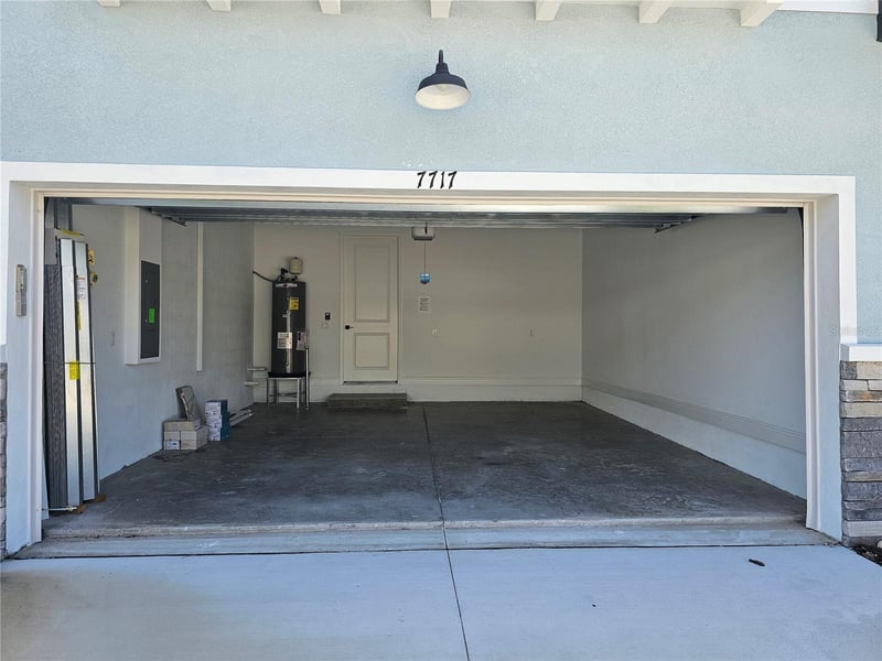 7717 93rd St N, Seminole, FL 33777