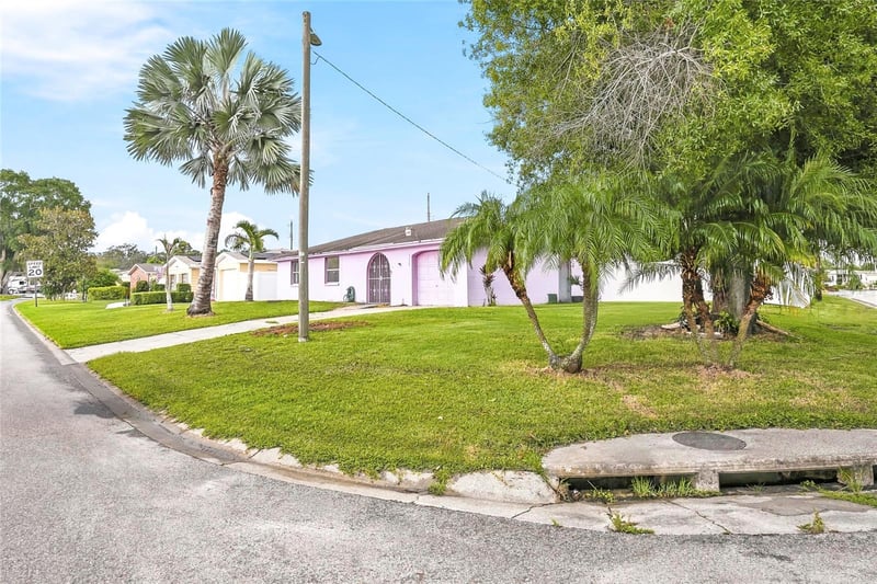 3118 River Cove Dr, Tampa, FL 33614