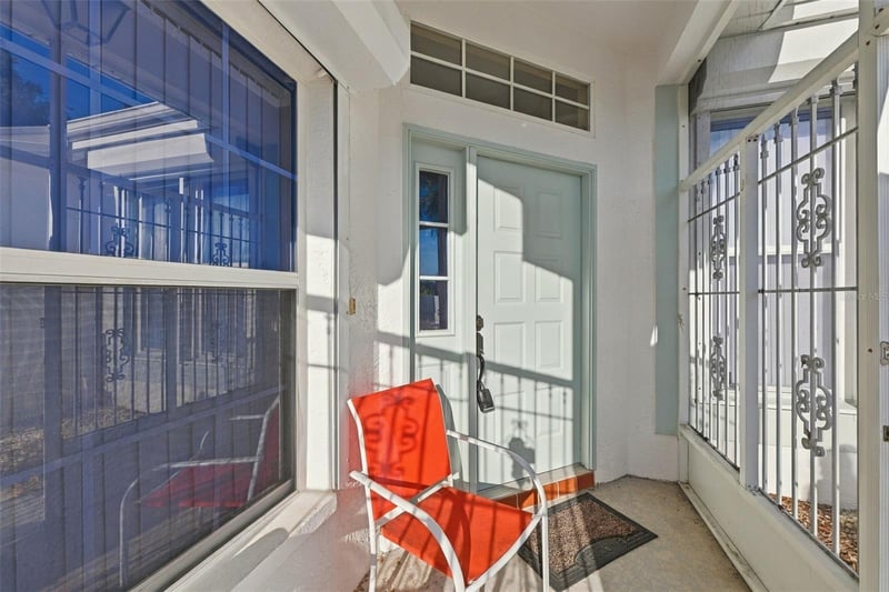 602 Masterpiece Dr #198, Sun City Center, FL 33573