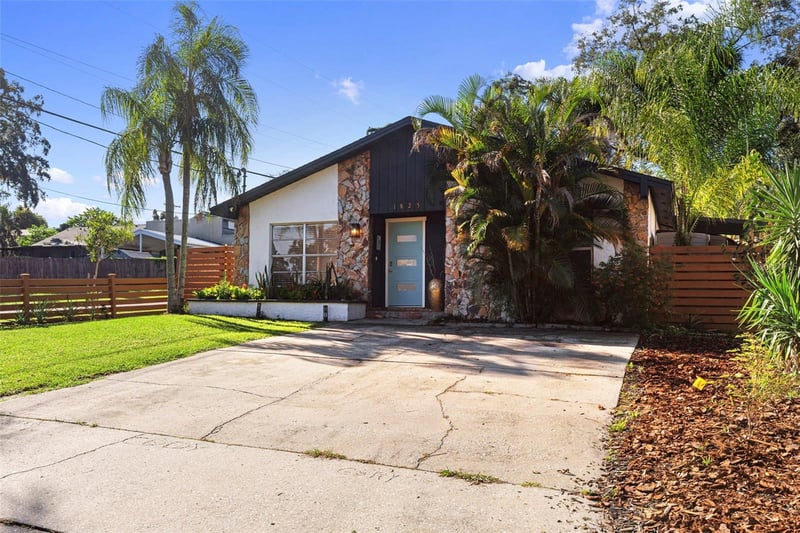 1825 E Eskimo Ave, Tampa, FL 33604