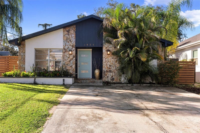 1825 E Eskimo Ave, Tampa, FL 33604