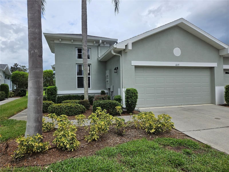 1215 Lyndhurst Greens Dr #.000, Sun City Center, FL 33573