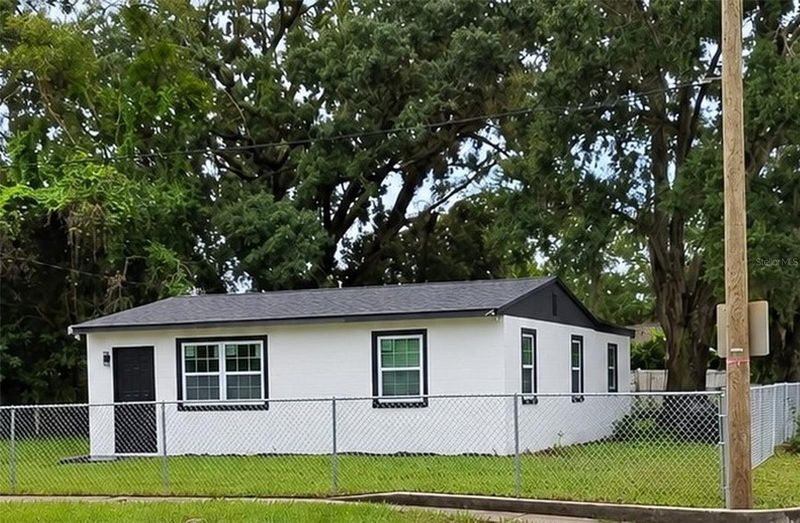 3942 Wells St N, Orlando, FL 32805