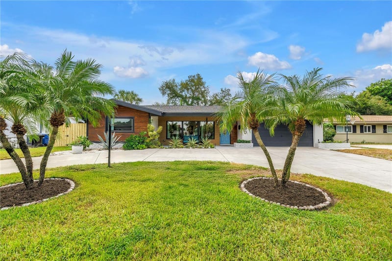 2690 65th Ave S, St Petersburg, FL 33712