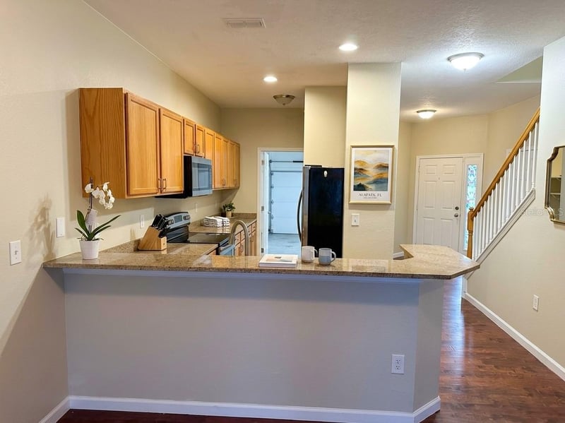 10306 Stone Moss Ave, Tampa, FL 33647