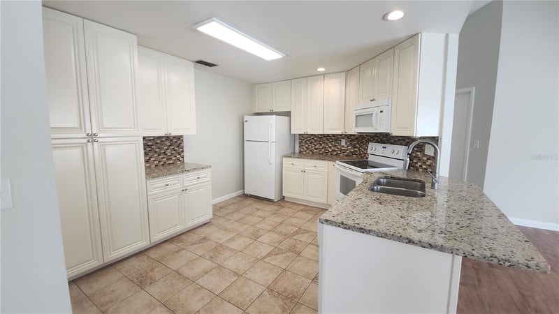 1306 Coolridge Dr, Brandon, FL 33511