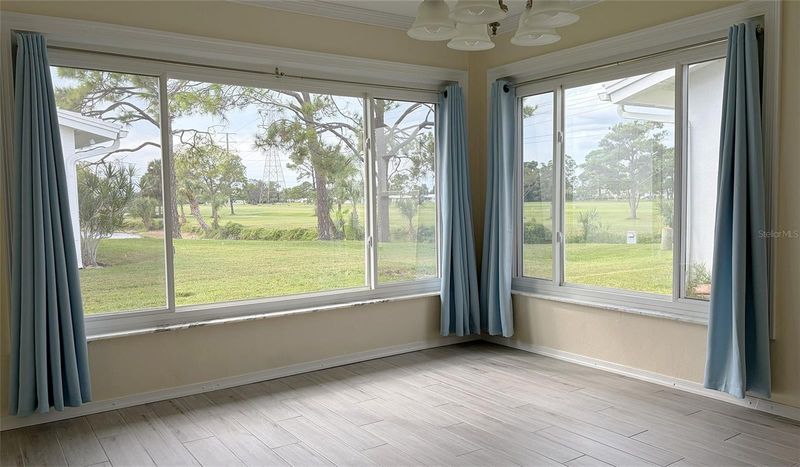 3459 Mainlands Blvd S, Pinellas Park, FL 33782
