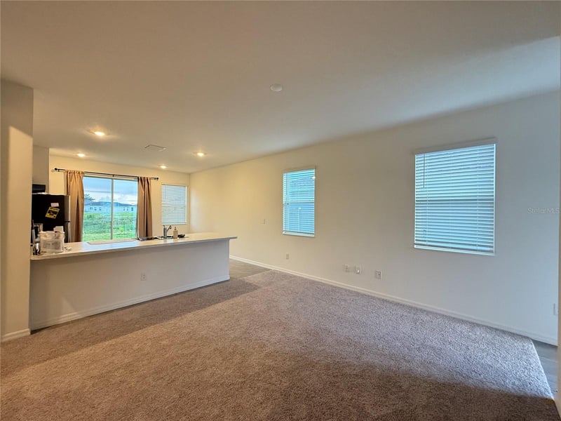 10322 Star Flower Ln, Riverview, FL 33578