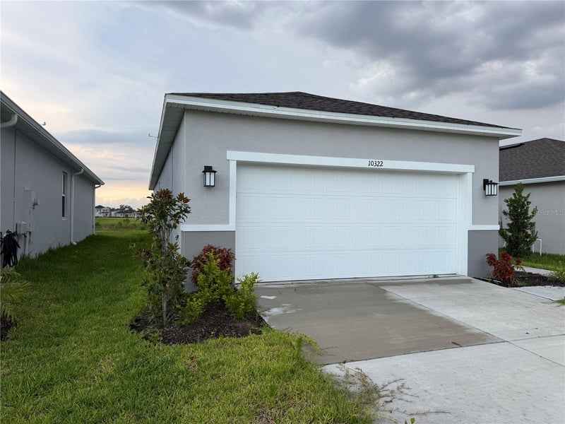 10322 Star Flower Ln, Riverview, FL 33578