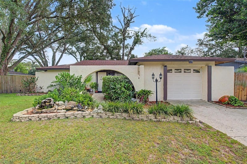 134 Euclid Ave, Seffner, FL 33584