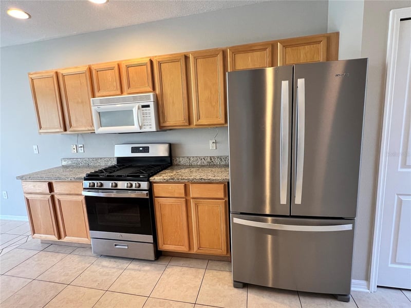 10008 Tate Ln, Tampa, FL 33626
