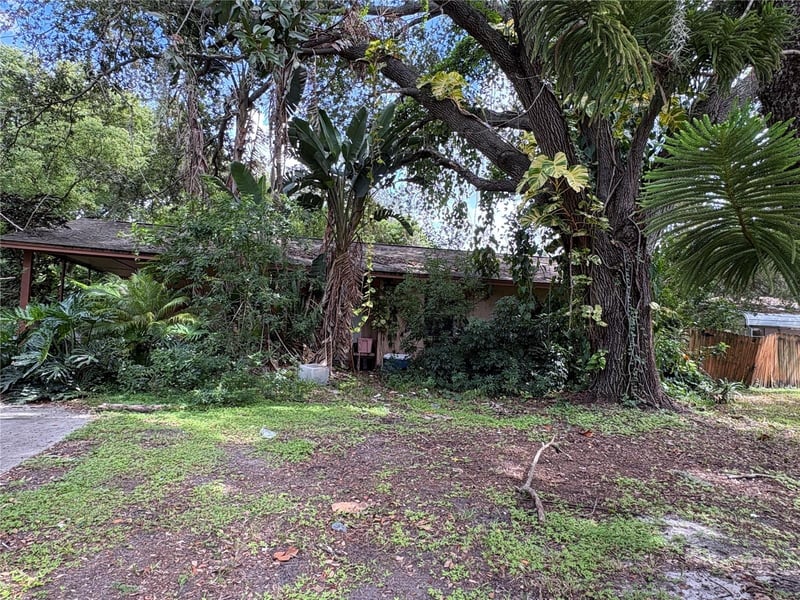 102 13th St SE, Ruskin, FL 33570