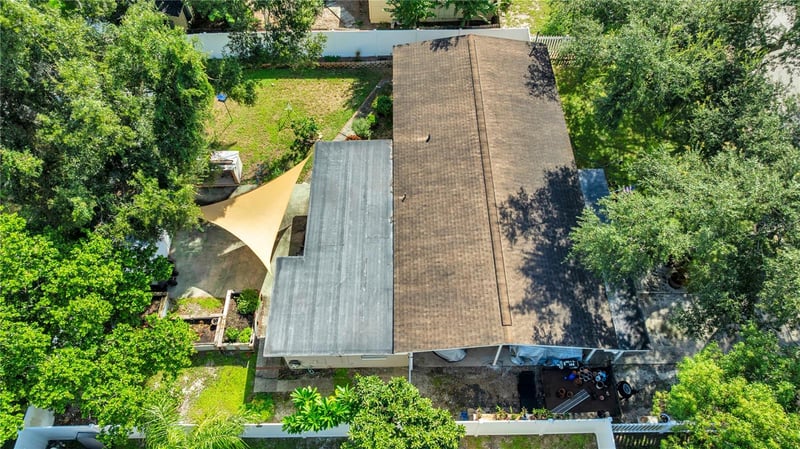 1104 E Lambright St, Tampa, FL 33604