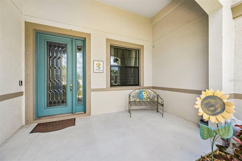 4024 Salida Del Sol Dr, Sun City Center, FL 33573