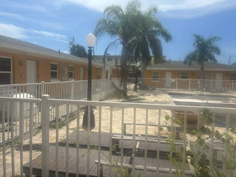 600 68th Ave, St Petersburg, FL 33706