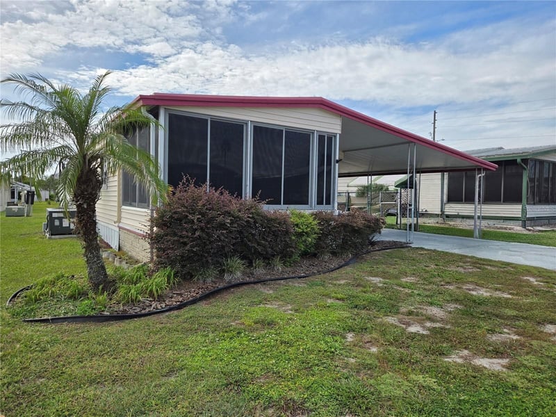 6245 Quality Ln, Zephyrhills, FL 33542