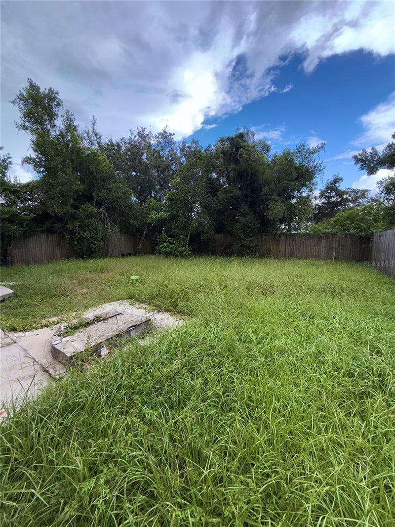 3811 E Crawford St, Tampa, FL 33604