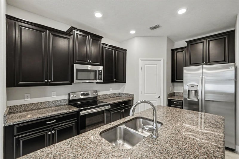 13220 Orca Sound Dr, Riverview, FL 33579