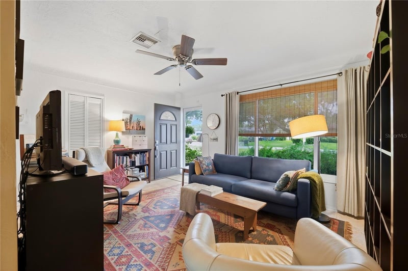 4559 24th Ave N, St Petersburg, FL 33713