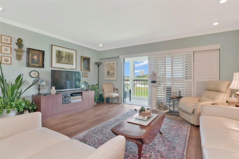9450 Harbor Greens Way #308, Seminole, FL 33776