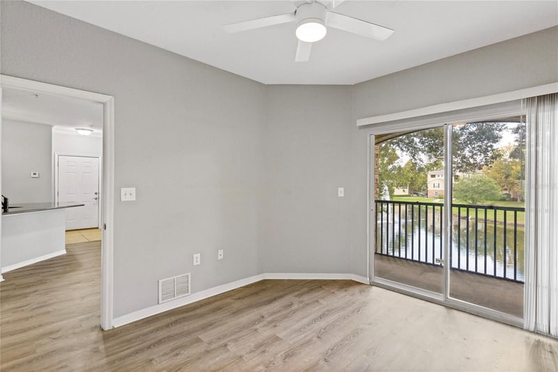 10105 Courtney Oaks Cir #203, Tampa, FL 33619