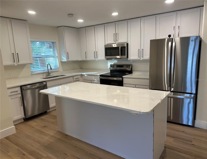 3111 W Spruce St, Tampa, FL 33607
