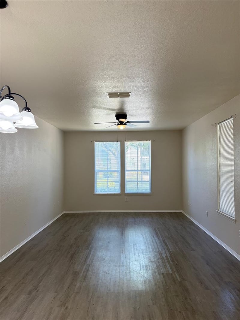 4005 Palmetto Palm Ct, Tampa, FL 33624