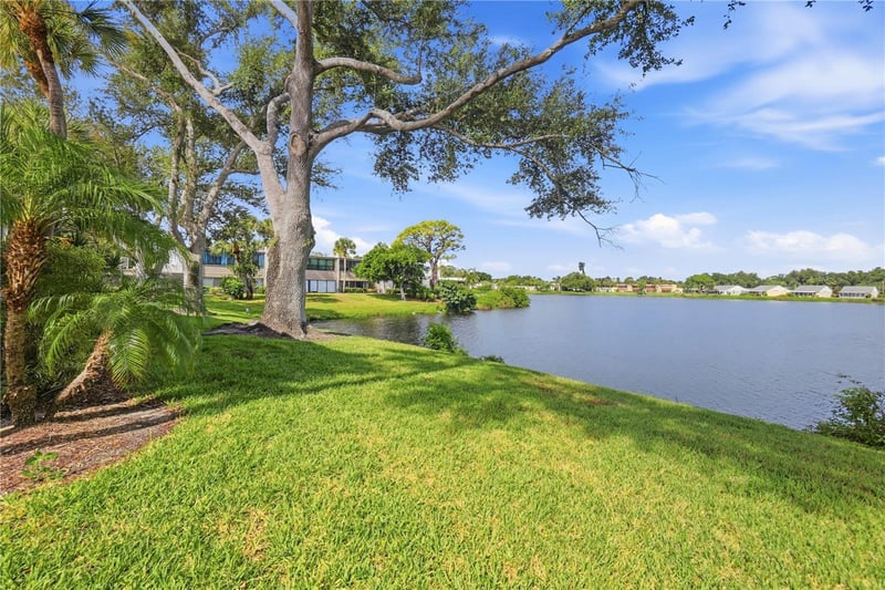 307 Timberlake Dr #307, Bradenton, FL 34210