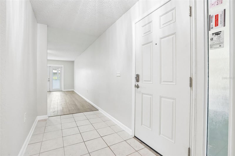 1202 11th Cir SE, Largo, FL 33771