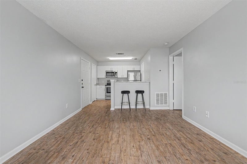 11901 4th St N #1206, St Petersburg, FL 33716