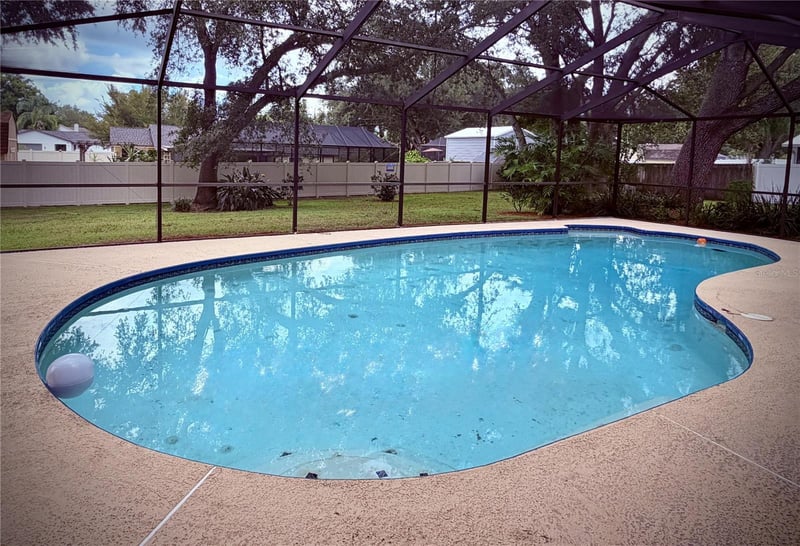 4104 Brooke Dr, Valrico, FL 33594