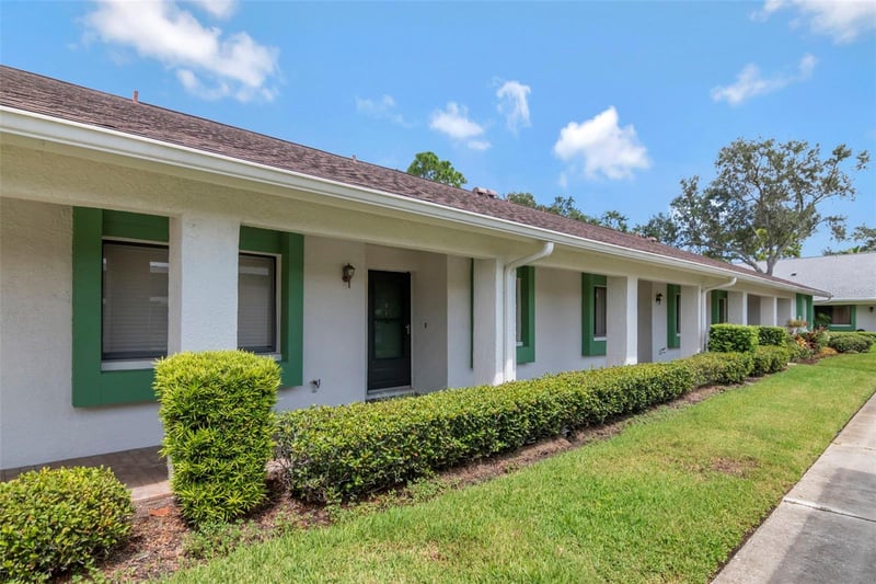 2569 Laurelwood Dr #11B, Clearwater, FL 33763
