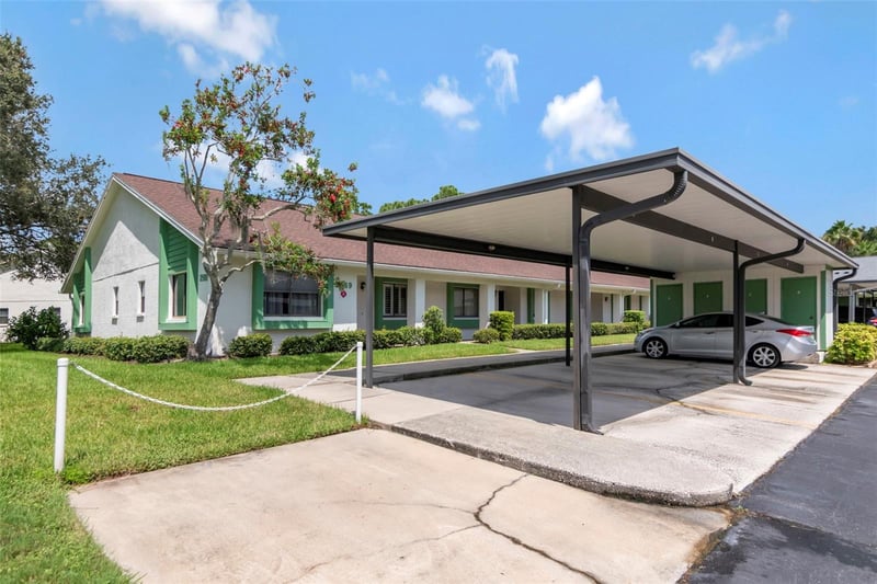 2569 Laurelwood Dr #11B, Clearwater, FL 33763