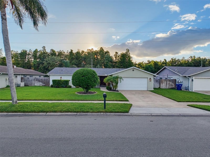1846 Del Robles Dr, Clearwater, FL 33764