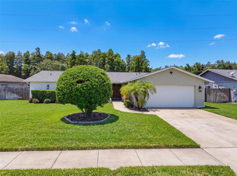 1846 Del Robles Dr, Clearwater, FL 33764