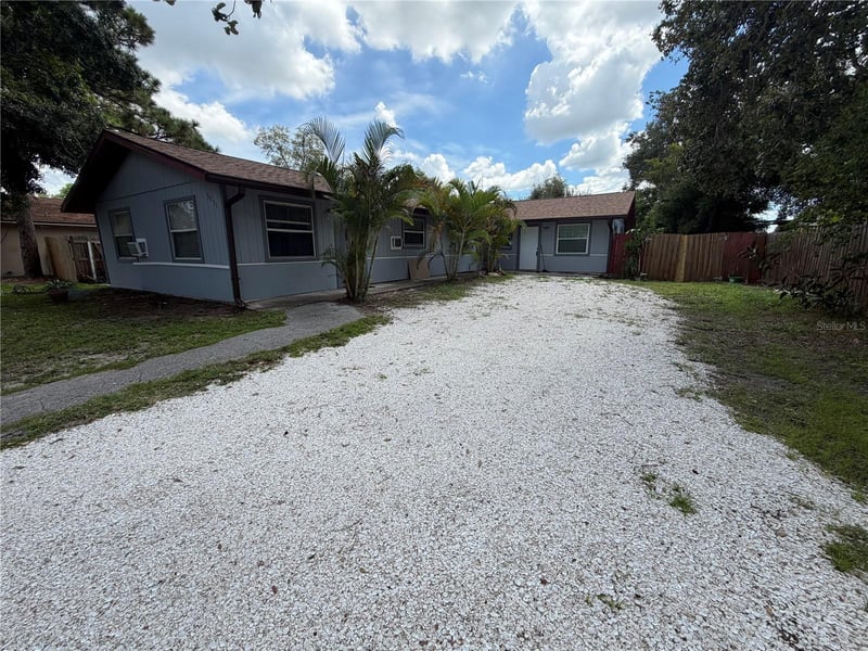 3096 Green Acres Ave, Largo, FL 33771