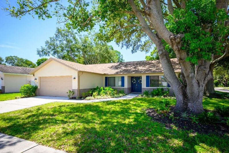 2109 Cypress Point Dr N, Clearwater, FL 33763